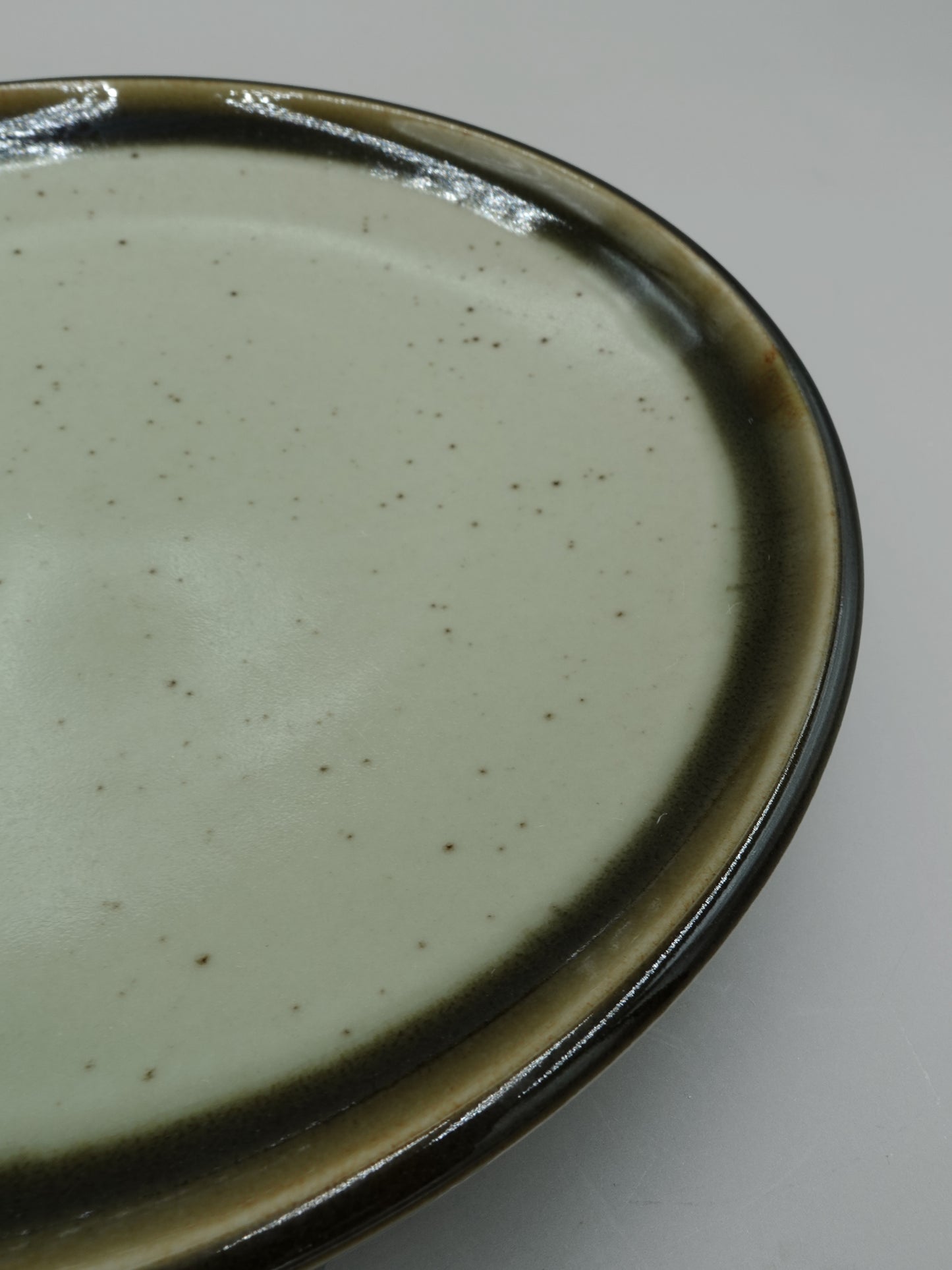 綠釉梨地 日製 6吋皿